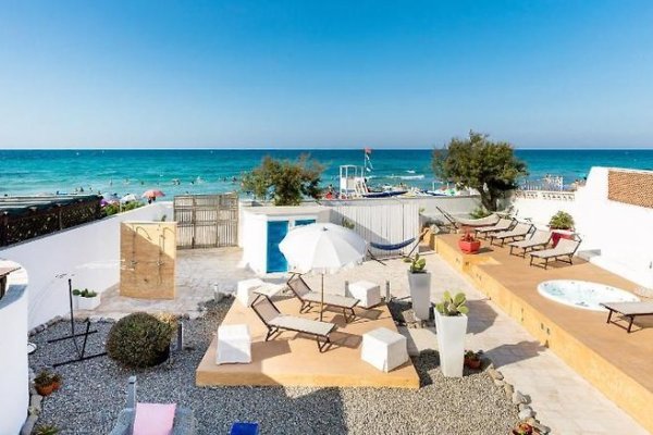 Beauty Beach Villa