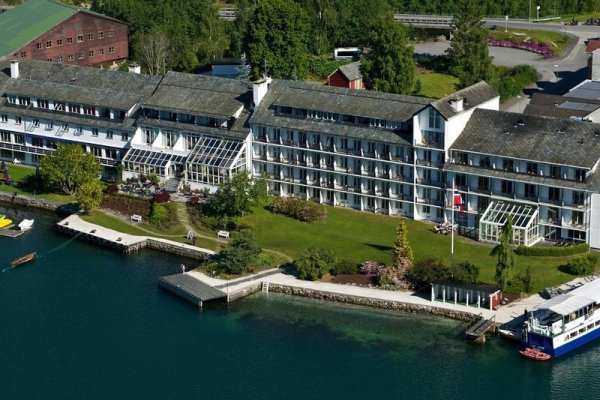 Hotel Brakanes