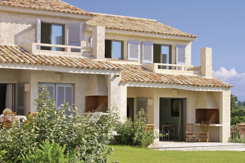 Domaine Santa Giulia Palace