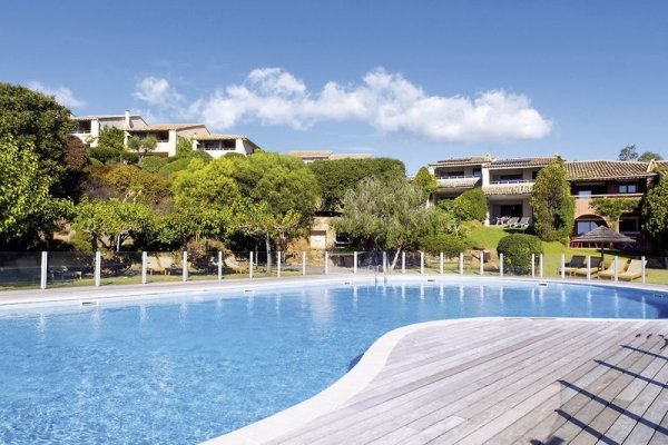 Domaine Santa Giulia Palace