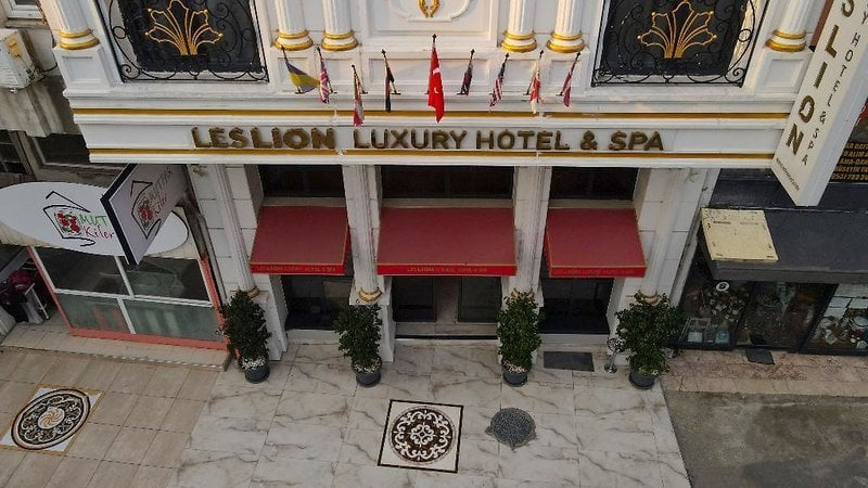 Les Lion Luxury Spa