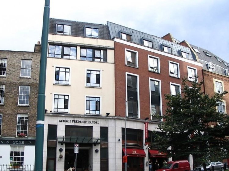 Handel’s Hotel