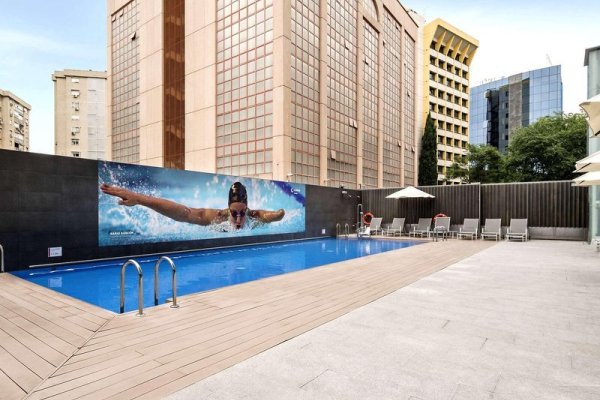 Hotel ILUNION Atrium