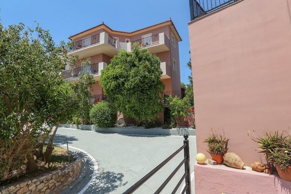 Pelagos Apartments