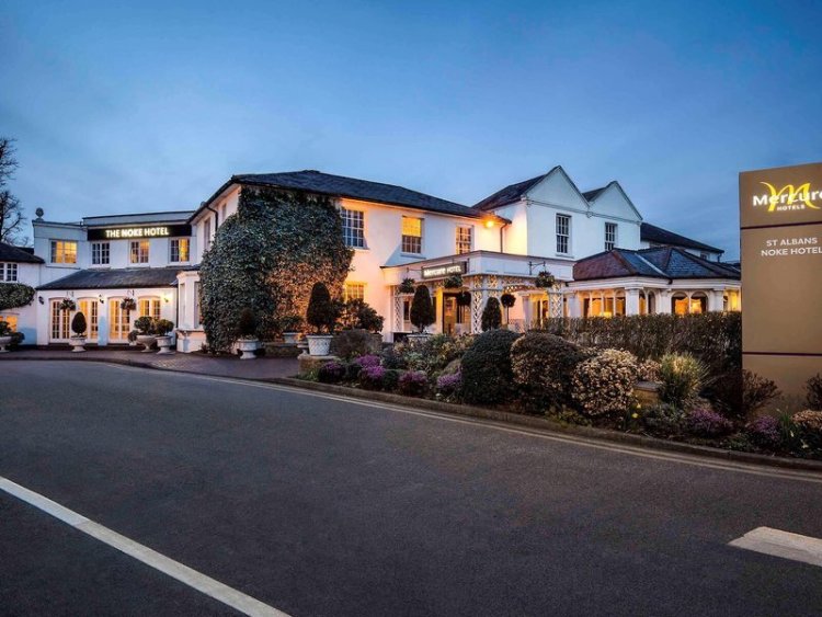 Mercure St Albans Noke Hotel