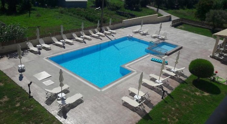 Jenny Studios & Apartments