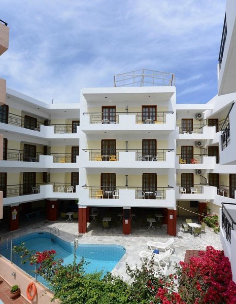 Artemis Hotel & Apartments