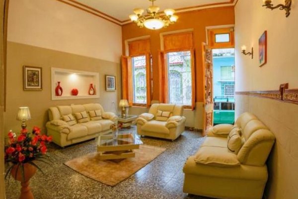 Nora´s House