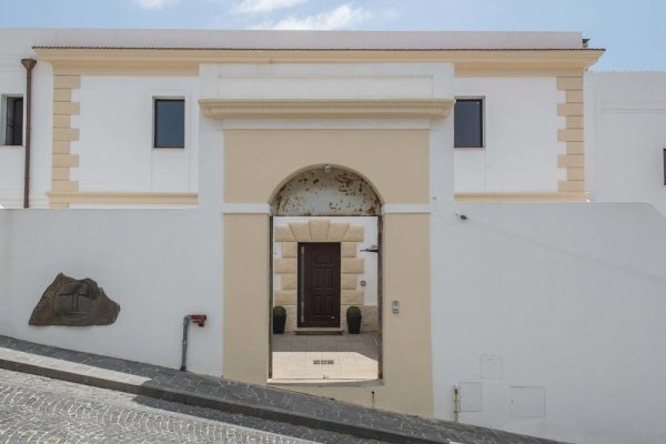 Villa Santadi Boutique Hotel