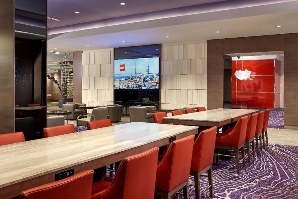 Hilton Long Beach
