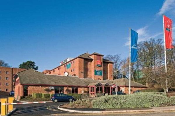 ibis London Luton Airport