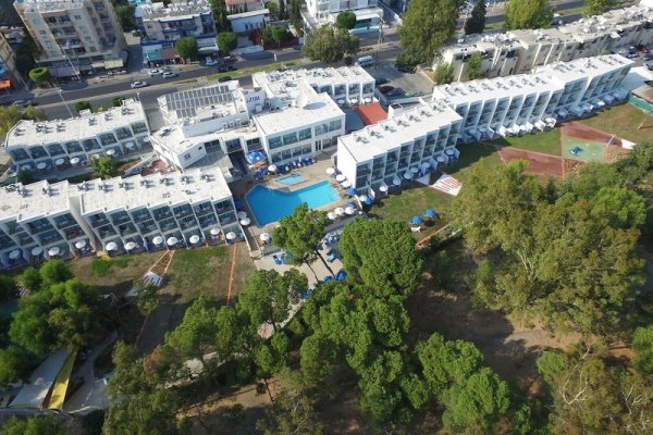 Park Beach Hotel