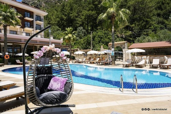 Meril Club Hotels & Spa
