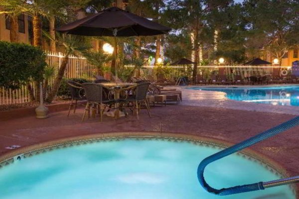 Westgate Flamingo Bay Resort