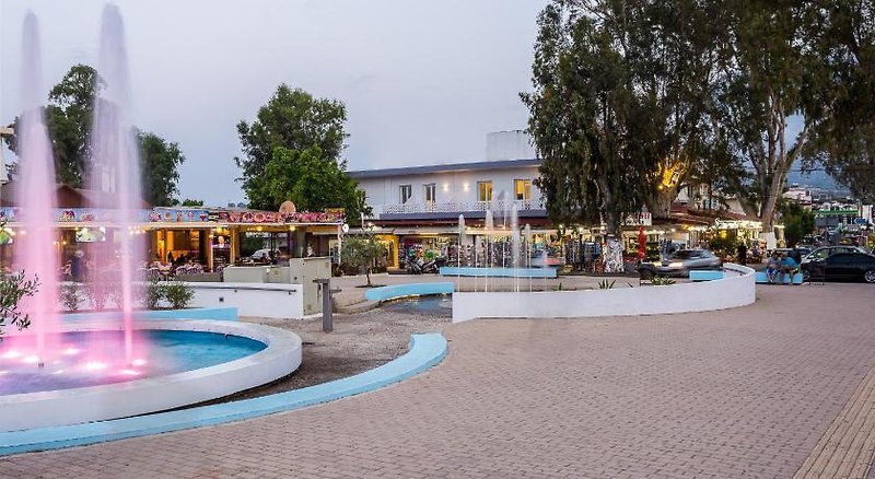 Georgioupolis Plaza Suites
