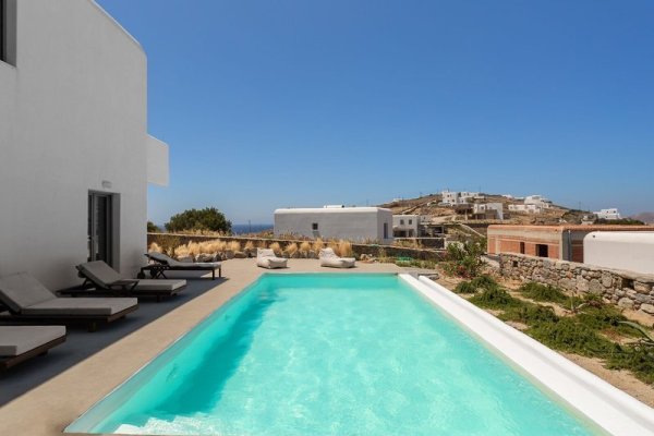 Nikoi Villas