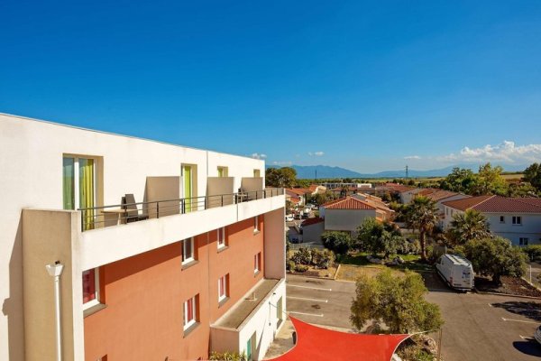 Kyriad Perpignan Sud