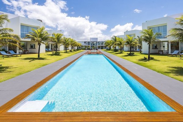 B Blue Beachouses