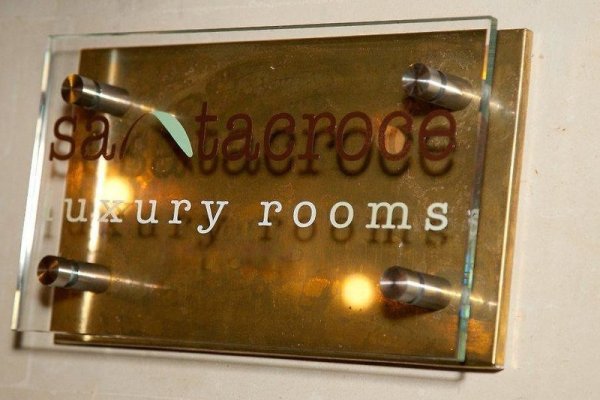 Santacroce Luxury Rooms