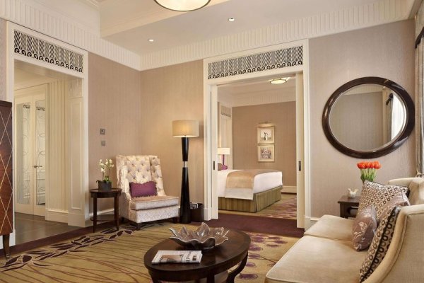Fairmont Peace Hotel