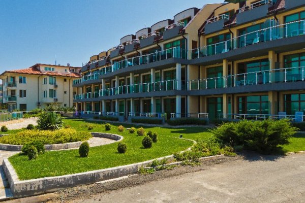 Black Sea Paradise