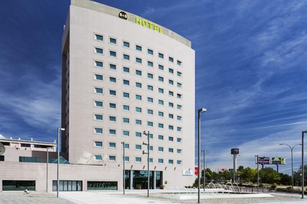 B&B HOTEL Madrid Aeropuerto T4