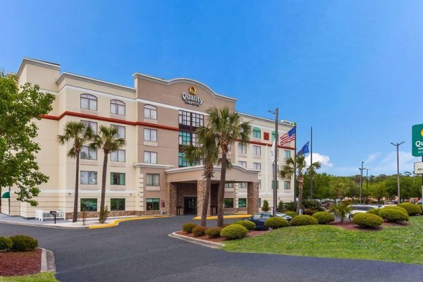 Quality Inn & Suites North Myrtle Beach