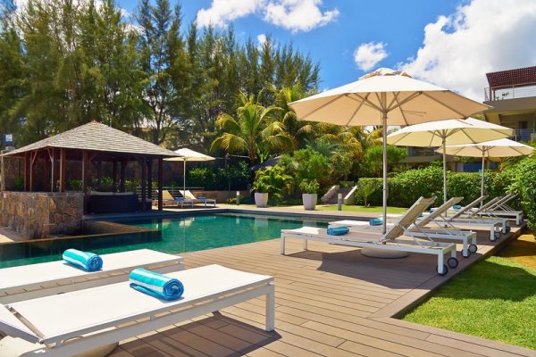 lov.Bon Azur Luxury Suites & Penthouses