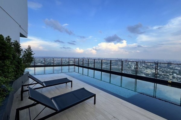 Cassia Rama 9 Bangkok