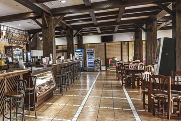 Albenzaire Hotel Asador