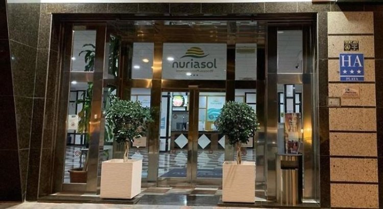 Apartamentos Nuria Sol