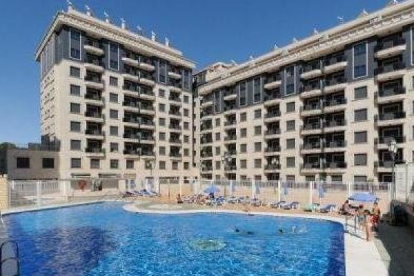 Apartamentos Nuria Sol