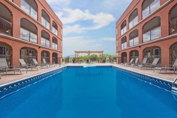 Super 8 by Wyndham Osoyoos