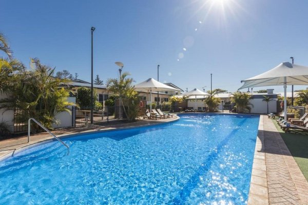 Nesuto Geraldton Apartments