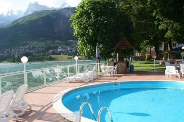 Lago Park Hotel