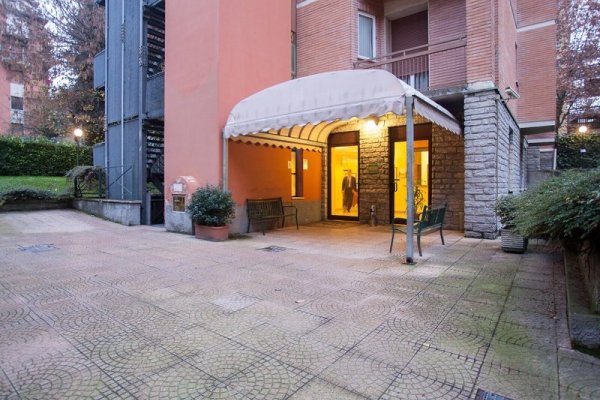 iH Aparthotel Milano Argonne Park