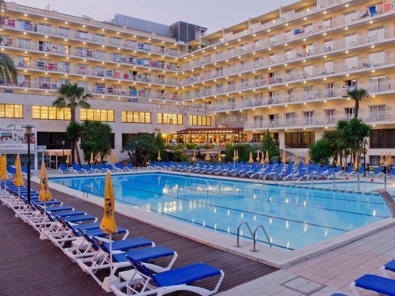 Hotel GHT Oasis Park & Spa