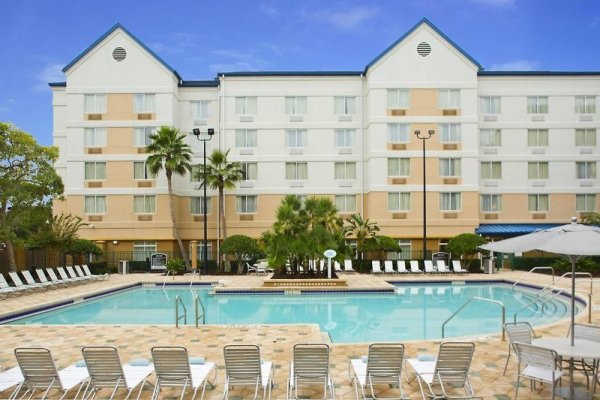 Fairfield Inn & Suites Orlando Lake Buena Vista In The Marriott Village