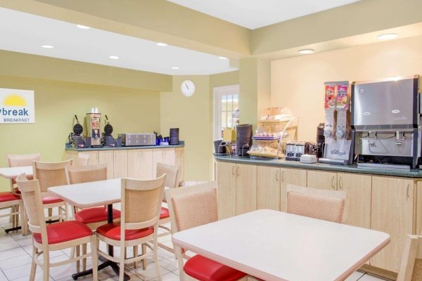Days Inn Hilton Head