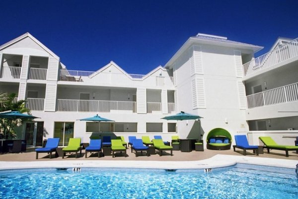 Silver Palms Inn