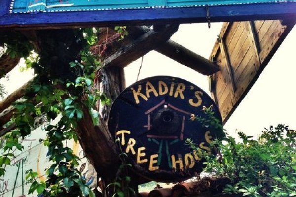Kadir's Tree Houses