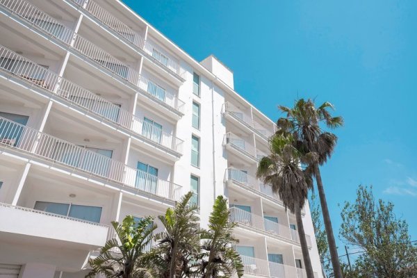 Hotel Agamenon Affiliated by Senator