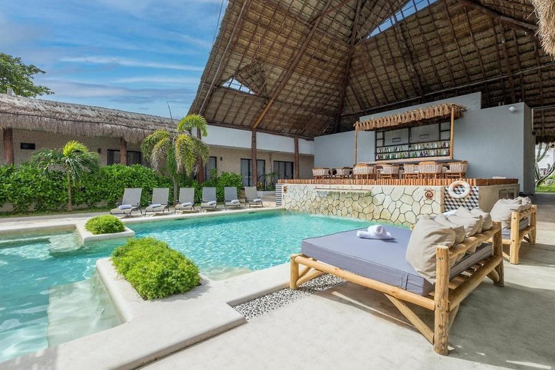Areia Beach Front Hotel