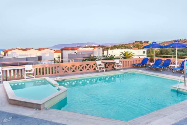 Labyrinth Hotel