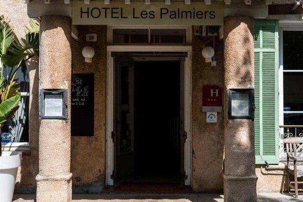Les Palmiers