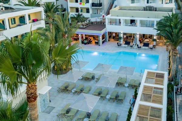 Dedalos Hotel