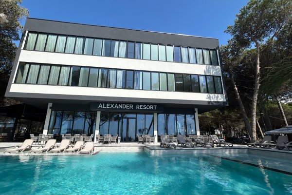 Hotel Alexander Resort