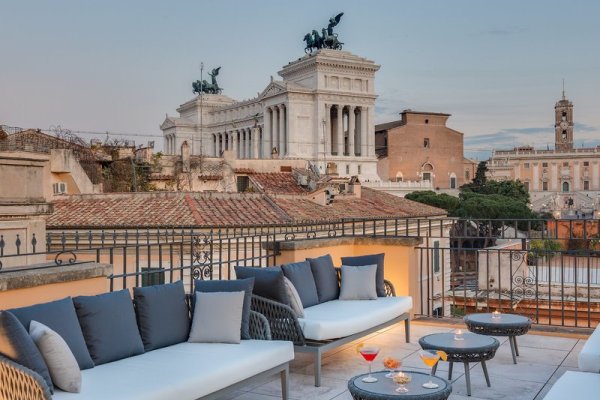 Otivm Hotel