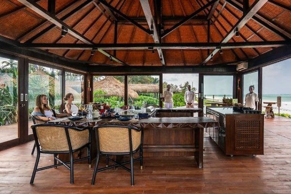 Sensations Eco Chic Hotel