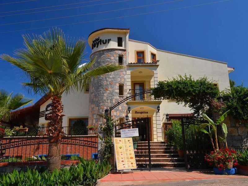 Leytur Hotel